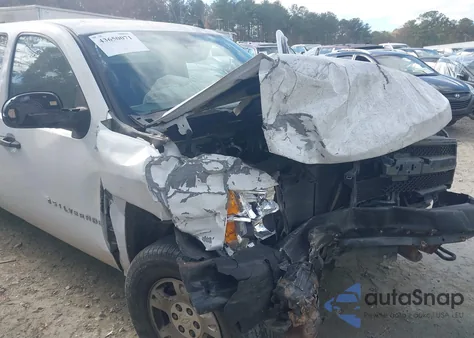 2008 Chevrolet Silverado 1500 Work Truck z USA, uszkodzony, nr VIN 1GCEK19J88E196690